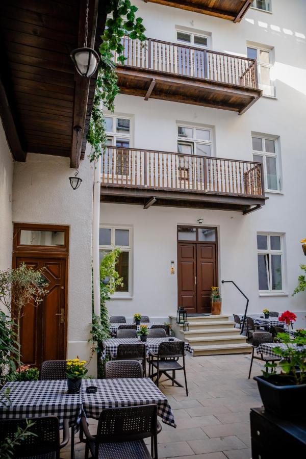 Art Palace Apartments Krasków Exterior foto